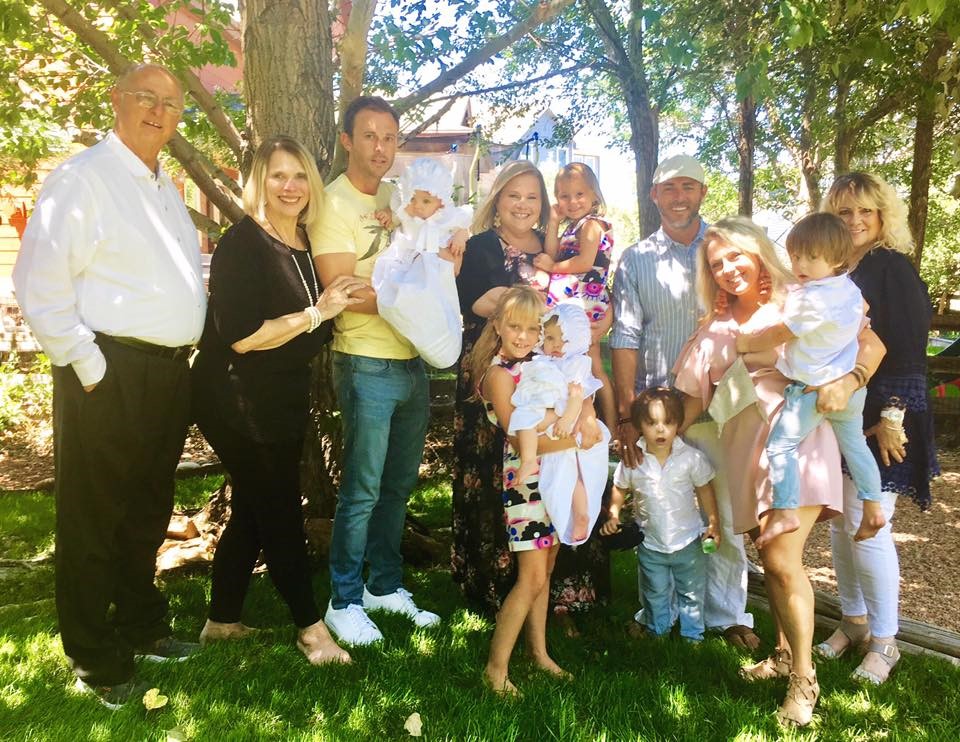 Liz (Tieskens) and Butch Ellis with family